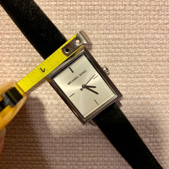 MICHAEL KORS WATCH - Picture 6 of 8